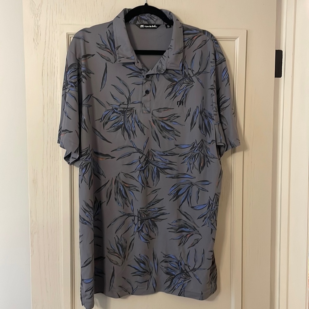 Like new, Worn once. Travis Mathew tropical print polo